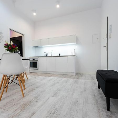 Apartamenty Centrum Nowoczesny Design - Dream Apart Bielsko-Biała Exteriör bild