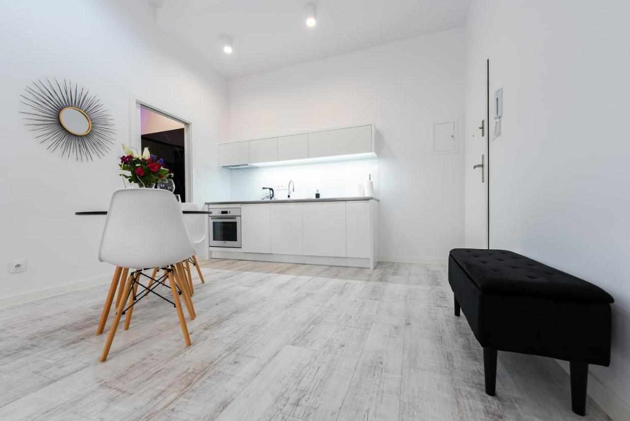 Apartamenty Centrum Nowoczesny Design - Dream Apart Bielsko-Biała Exteriör bild