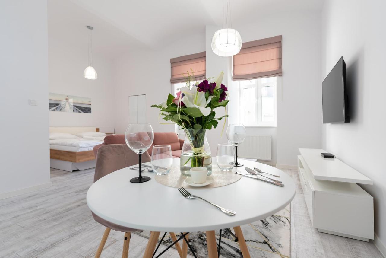 Apartamenty Centrum Nowoczesny Design - Dream Apart Bielsko-Biała Exteriör bild