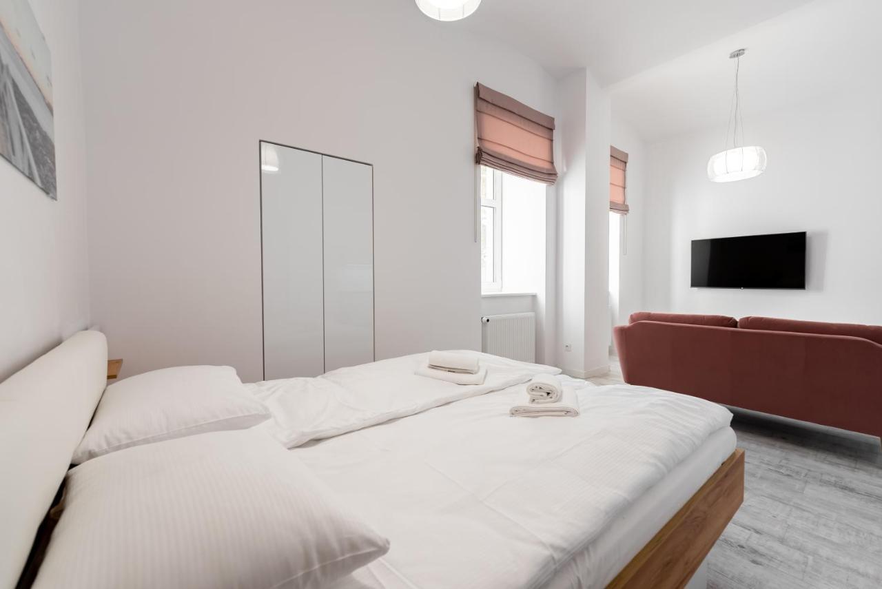 Apartamenty Centrum Nowoczesny Design - Dream Apart Bielsko-Biała Exteriör bild