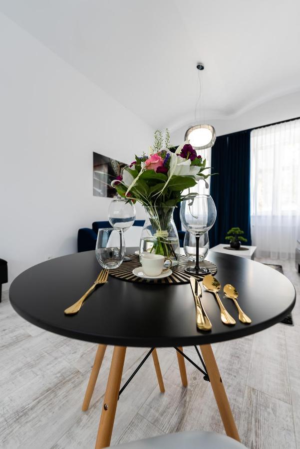 Apartamenty Centrum Nowoczesny Design - Dream Apart Bielsko-Biała Exteriör bild